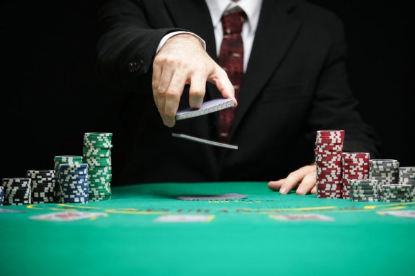 Apa Sih Permainan Texas Poker dan Cara Bermainnya?